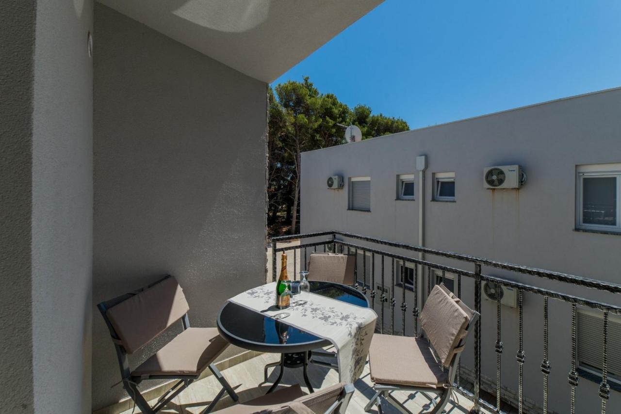Apartments Djian Вир Экстерьер фото