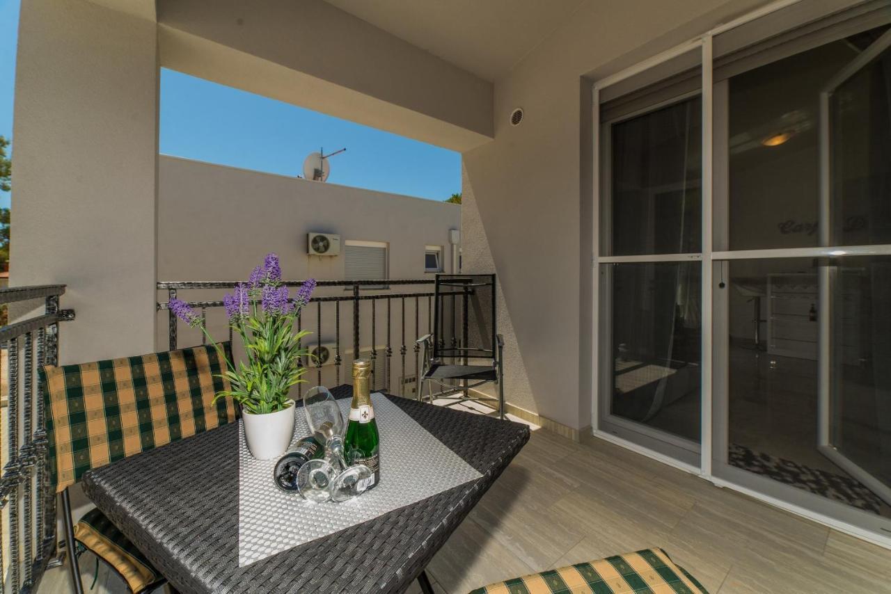 Apartments Djian Вир Экстерьер фото